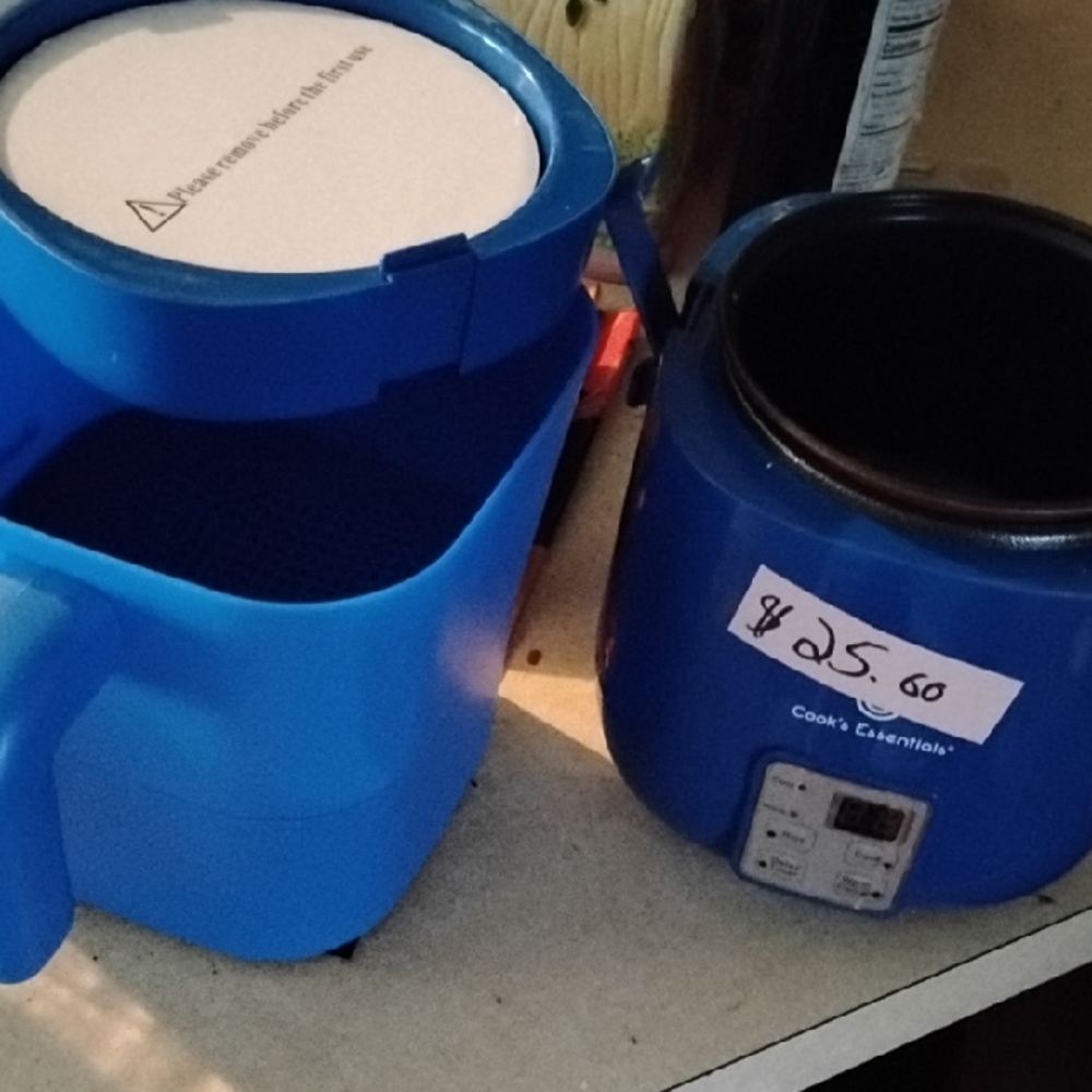 Blue Electric Mini Cooker Set